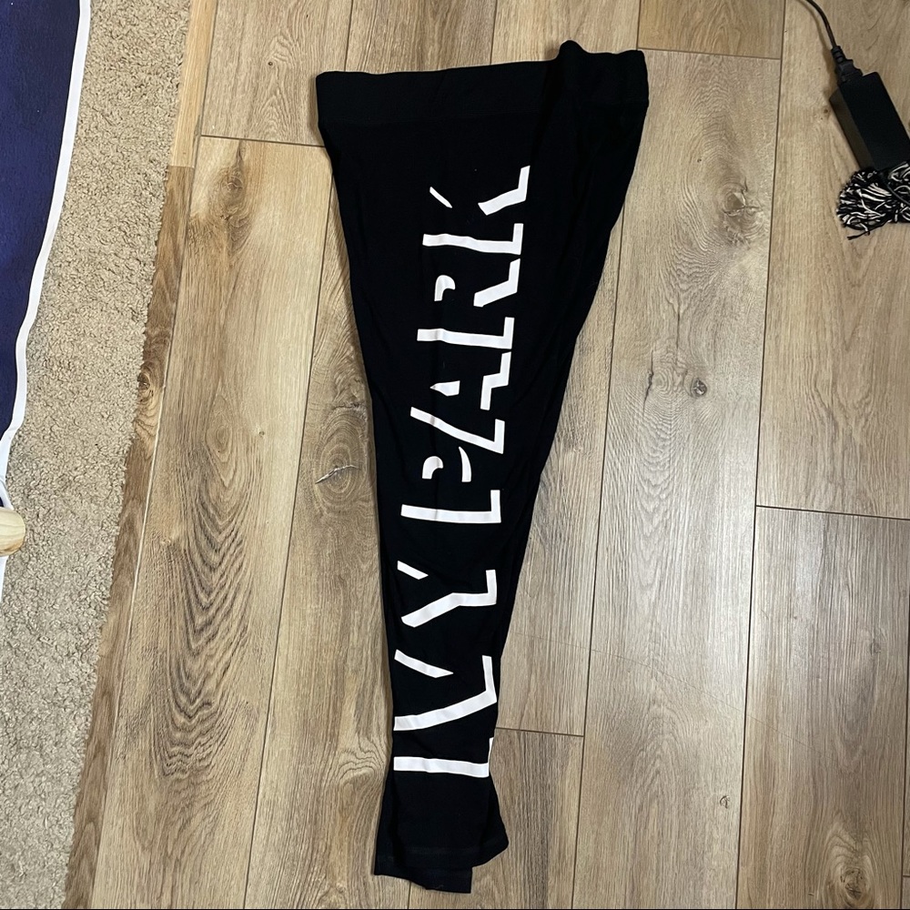 IVY PARK LEGGINGS